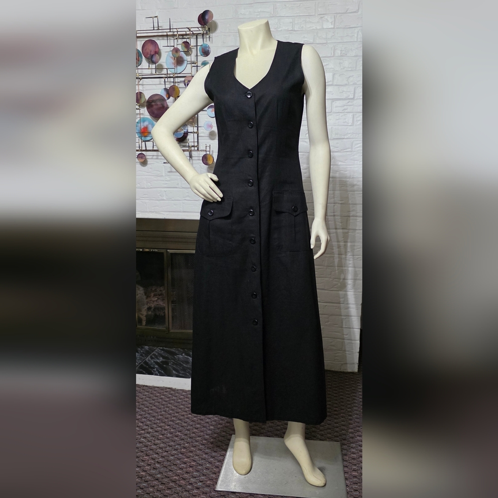 AUDREY CELINE | Elegant Black Sleeveless Dress